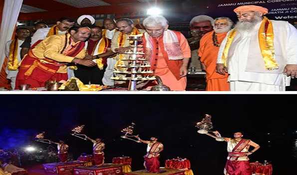 Amarnath Yatra: LG Sinha attends Tawi Aarti, says world’s eyes are on pilgrimage