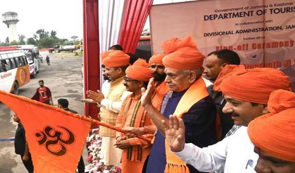 J&K LG flags off 1st batch of Shri Buddha Amarnath yatra