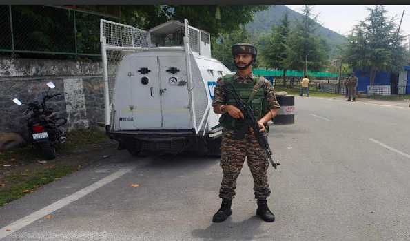 Gunfire between forces, suspected terrorists in Poonch