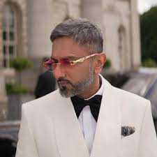 Yo Yo Honey Singh reassures fans: 'We are safe in Dubai guys, working'