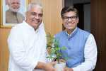 Mayor Joshi meets Bhupender Yadav, pushes green vision for Chandigarh’s future
