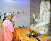JAMMU, JUN 14 (UNI)- Jammu and Kashmir Lieutenant Governor Manoj Sinha prayer Kabir Jayant at Chak Avtara Bishnah, in Jammu on Sunday. UNI PHOTO-49U JAMMU, JUN 14 (UNI)- Jammu and Kashmir Lieutenant Governor Manoj Sinha prayer Kabir Jayant at Chak Avtara Bishnah, in Jammu on Sunday. UNI PHOTO-49U