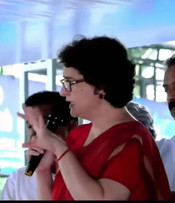 MALAPPURAM, JUN 15 (UNI)- AICC General Secretary and Wayanad MP, Priyanka Gandhi Vadra addressing a meeting, as part of election campaign to the UDF candidate Aryadan Showkath in Nilambur assembly by-poll, on Sunday. UNI PHOTO-58U MALAPPURAM, JUN 15 (UNI)- AICC General Secretary and Wayanad MP, Priyanka Gandhi Vadra addressing a meeting, as part of election campaign to the UDF candidate Aryadan Showkath in Nilambur assembly by-poll, on Sunday. UNI PHOTO-58U