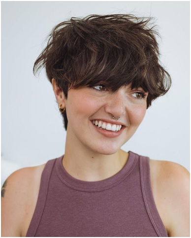 35+ Cutest Curly Pixie Cut Ideas & How to Choose A Flattering One
